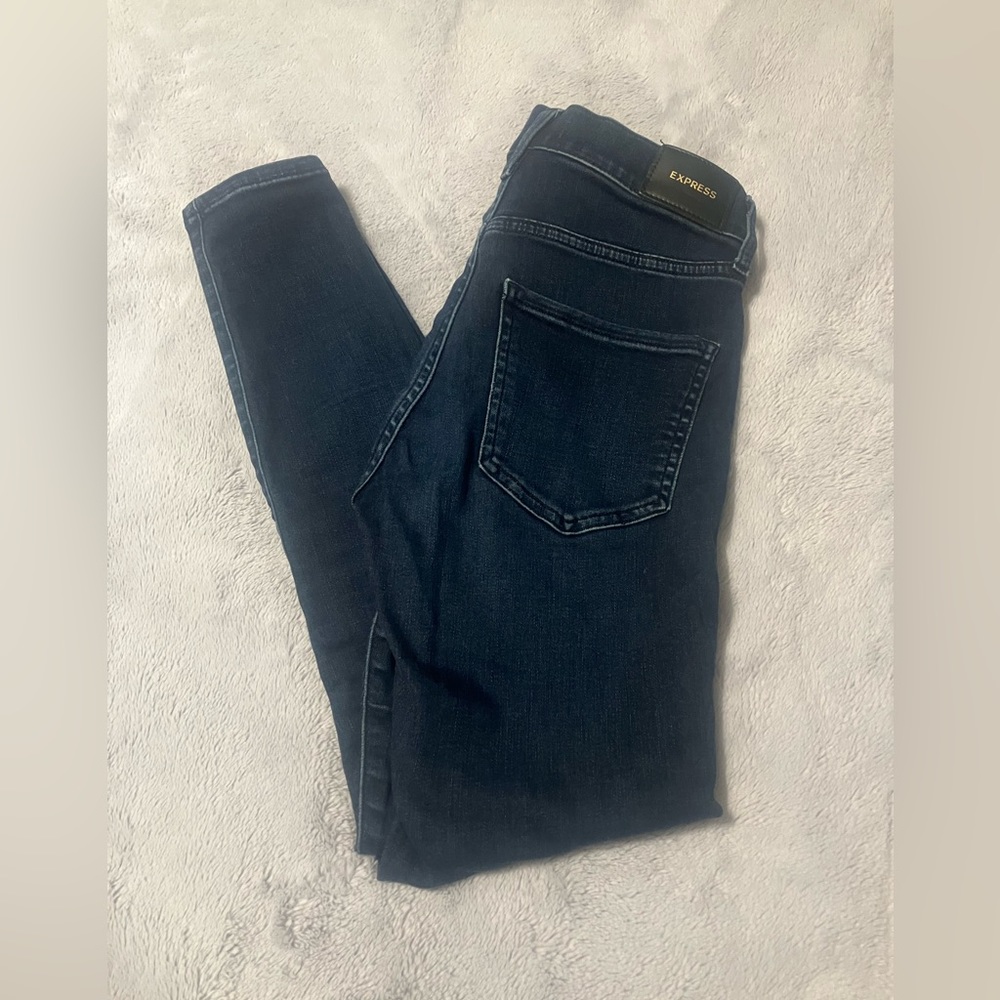 Mid Rise Dark Wash Skinny Jeans Size 0